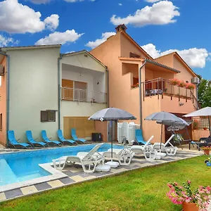  Apartment Olea Phasiana Kroatien
